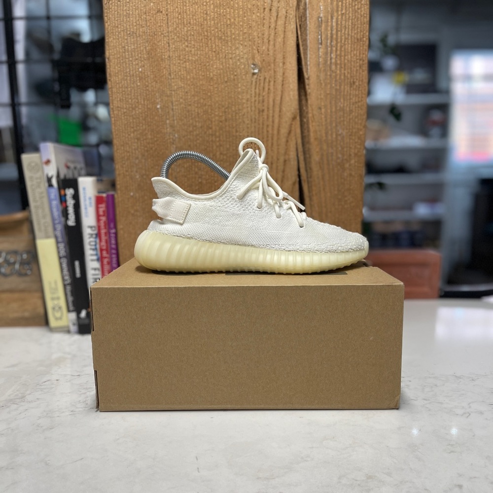 Yeezy 350 V2 “cream”